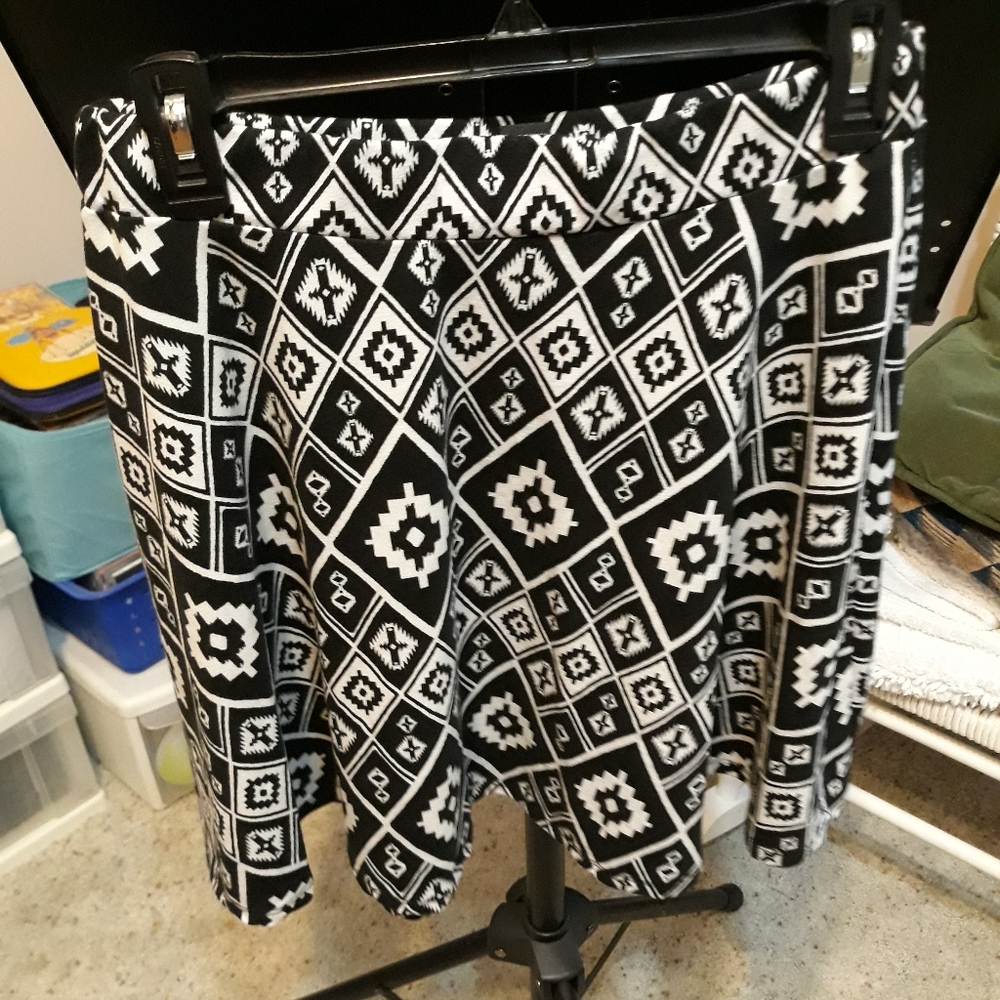 Junior skirt